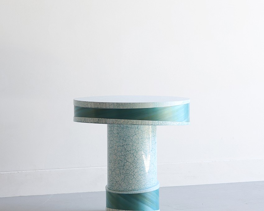 Flow Table Blue Crackle lacquer and straw marquetry by Jallu Ébénistes available through RUNE, New York